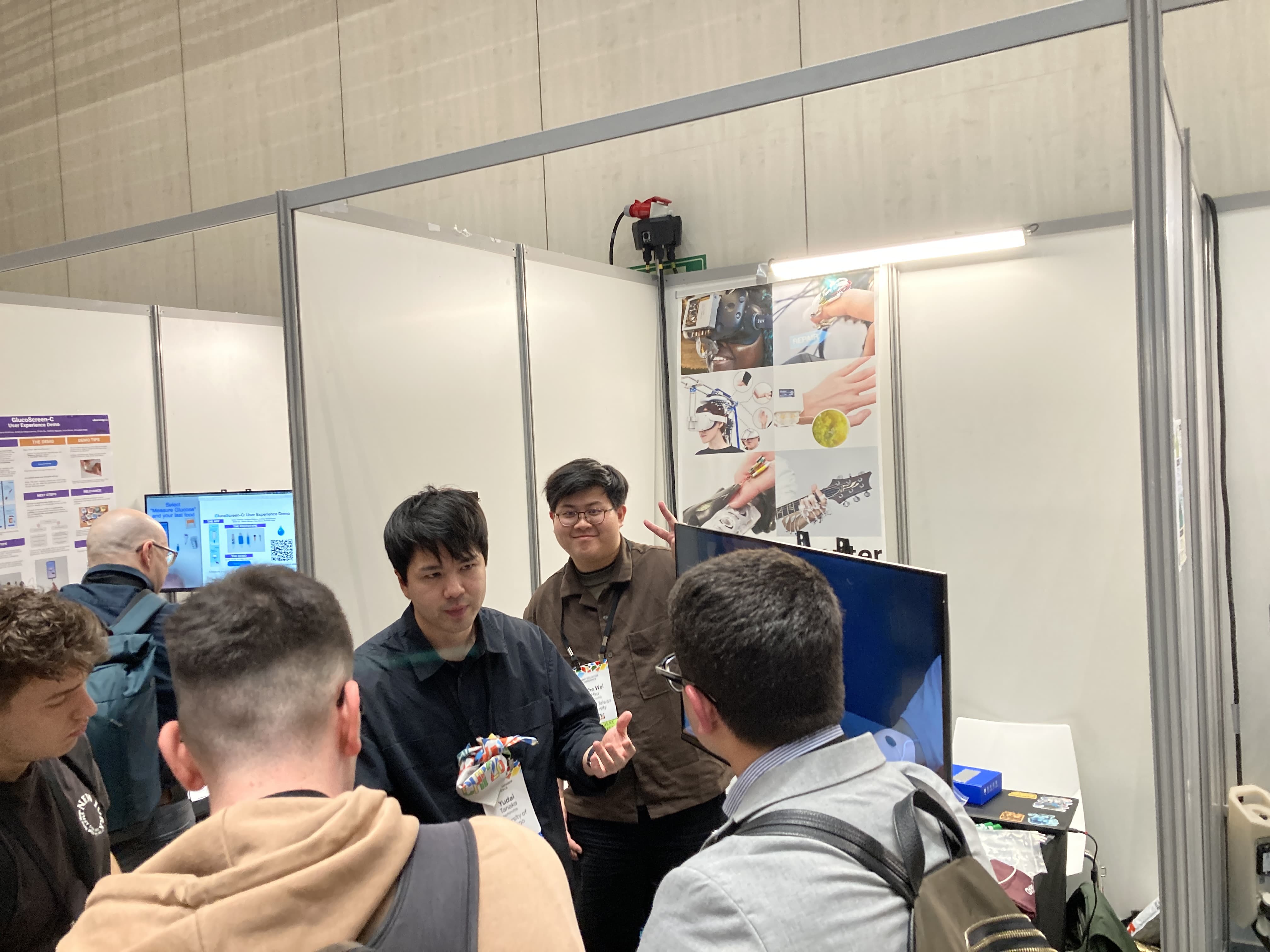 Yudai fixing the demo live at CHI 2026!
